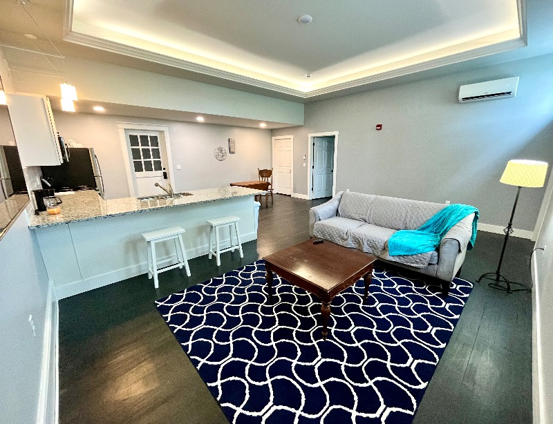 DeLong Village, Apt 104