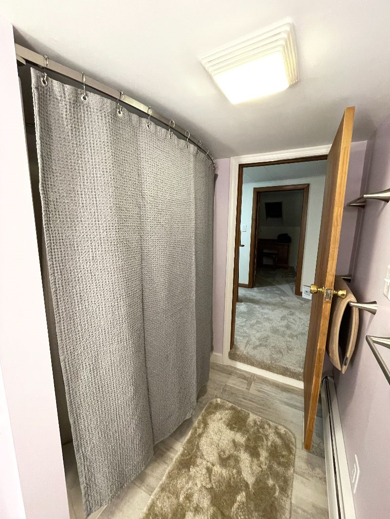 Single room rental for travelers - Photo 6