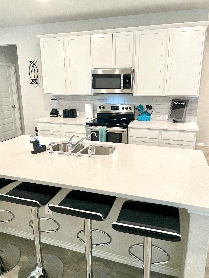 New home near Randolph Air Force Base - Photo 5
