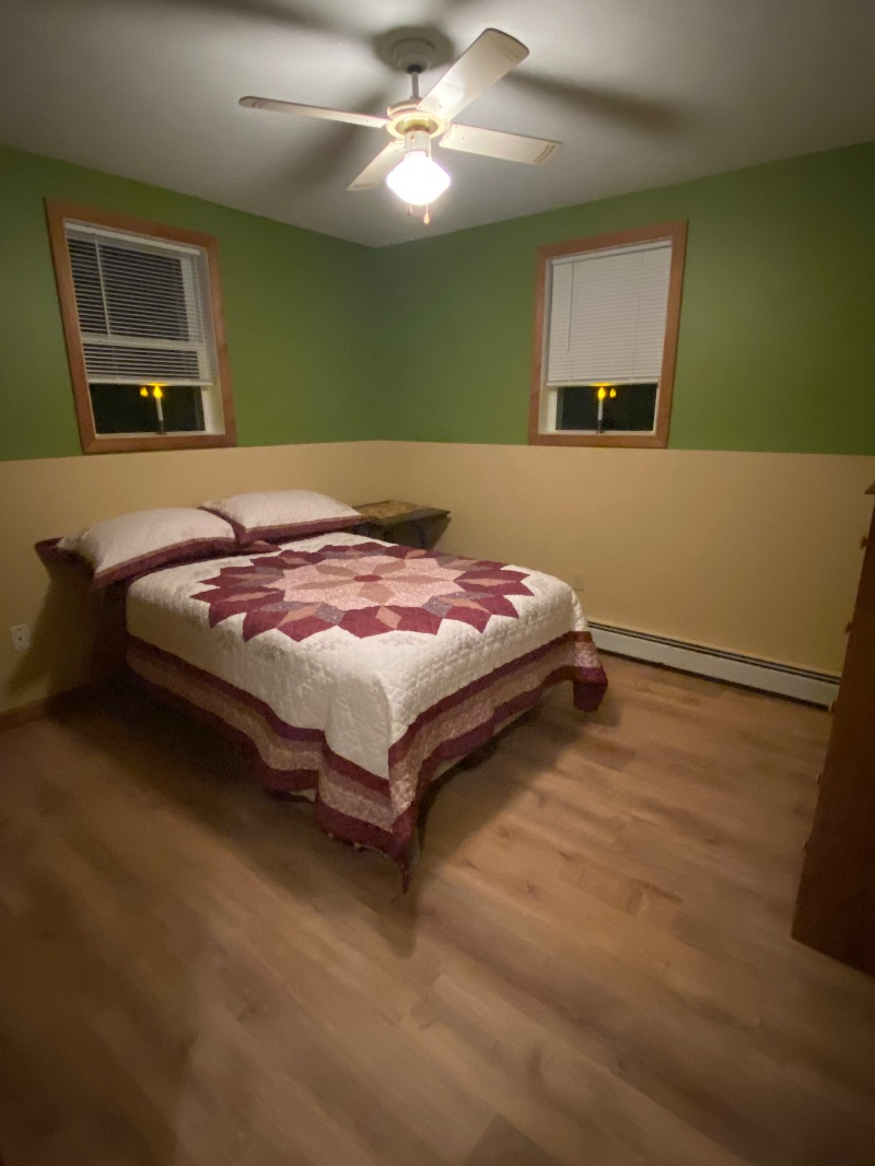 MILTON, VERMONT 2 bedroom, 1 bath furnished downstairs apartment with private entrance. - Photo 8