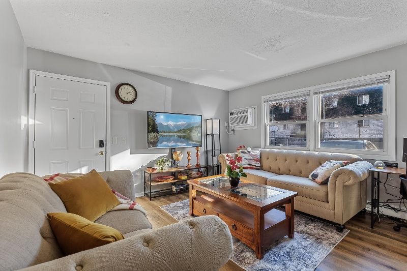 Tranquil 2BR Apartment NE Minneapolis Apt 2