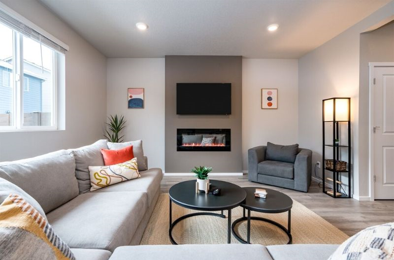 Modern New Construction, Families Welcome, Hikes, Rivers, Parks - Photo 3