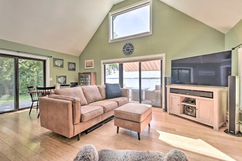 Lakefront St Albans City Escape with Patio and Views - Photo 6