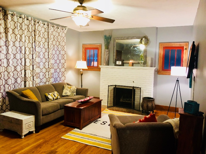 Midtown Omaha Home 5-min walk to Nebraska Med Center