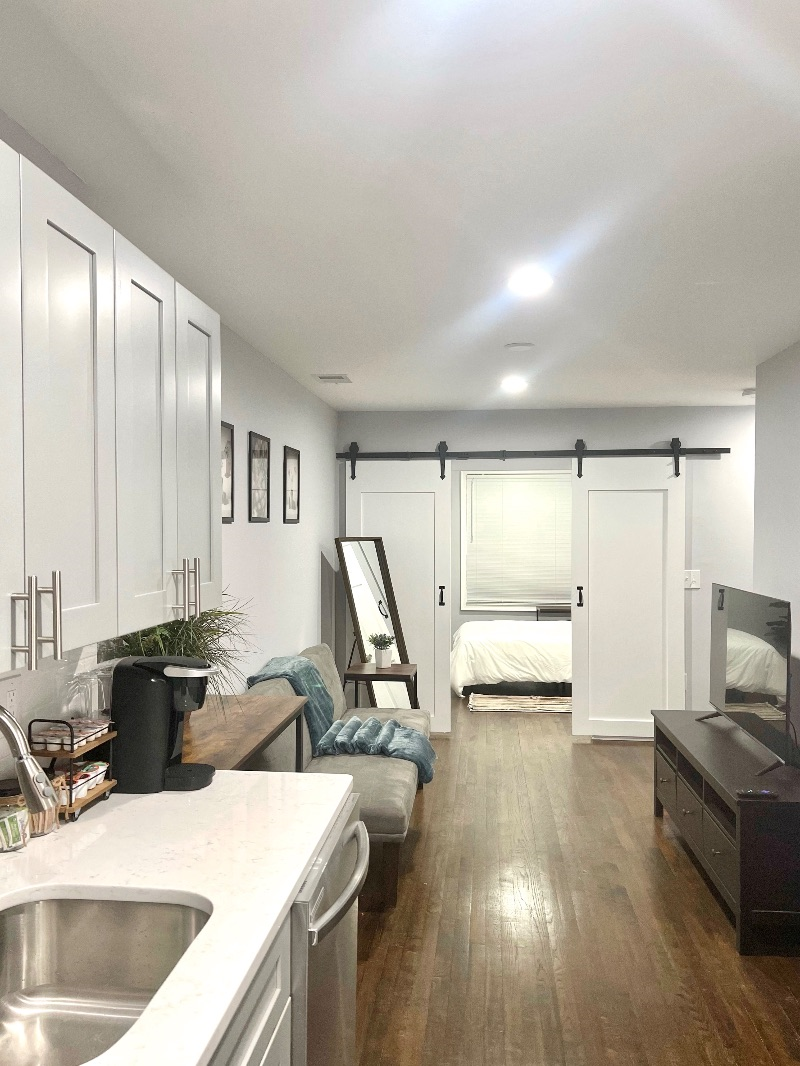 Cozy Apartment With Keyless Entry- Short Drive to DC Hospitals - Photo 1