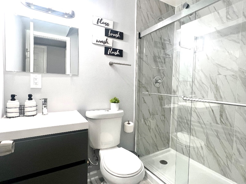 Cozy Apartment With Keyless Entry- Short Drive to DC Hospitals - Photo 10