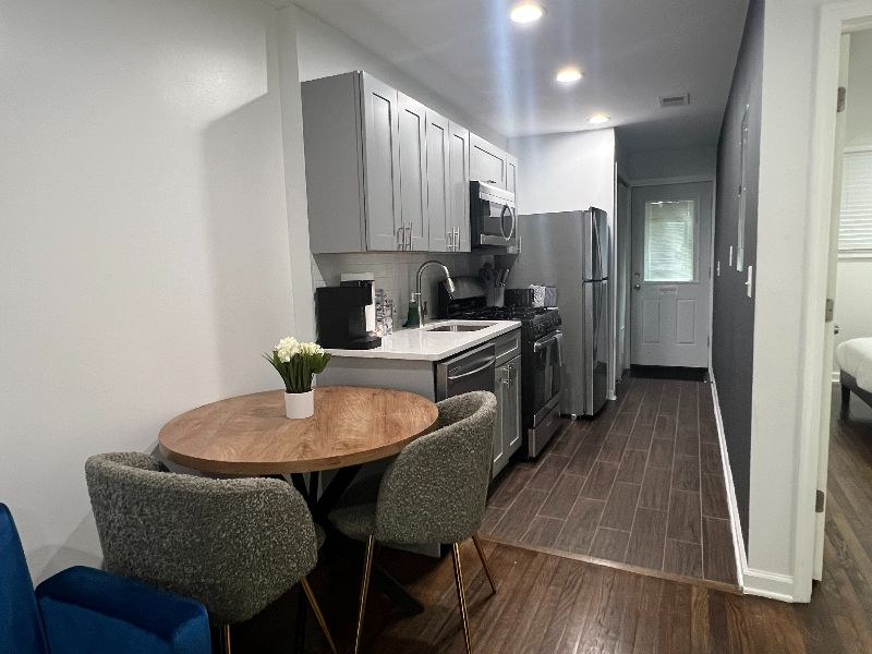 Cozy Apartment With Keyless Entry- Short Drive to DC Hospitals - Photo 8