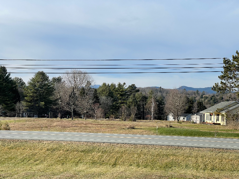 Private 2 Bedroom Country Home - Photo 2