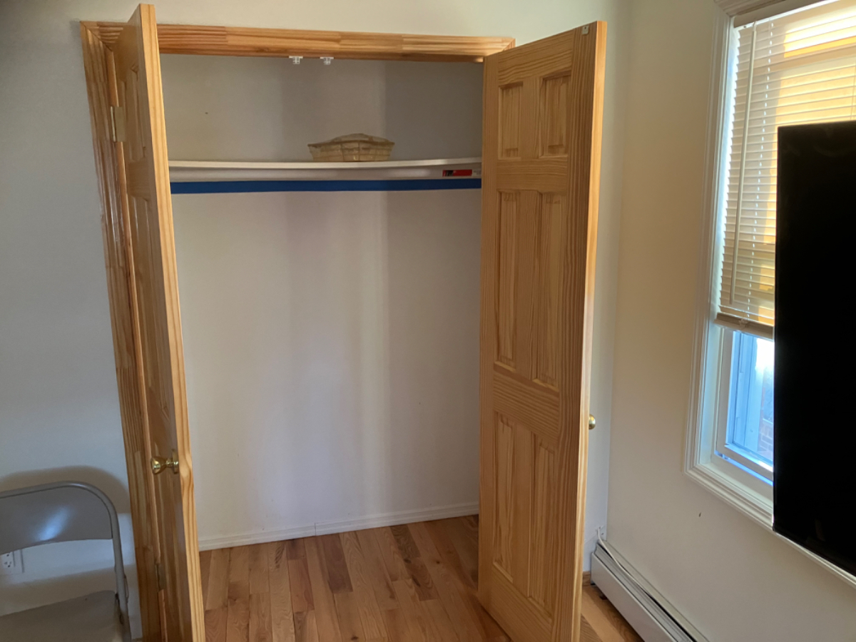 furnish room in Queens NY - Photo 6