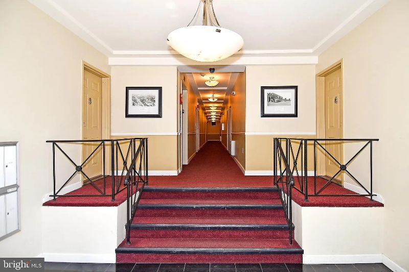 1 Bed Top Floor Condo in Columbia Heights near Medstar and Childrens National Hospital - Photo 2
