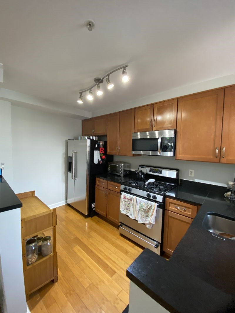 1 Bed Top Floor Condo in Columbia Heights near Medstar and Childrens National Hospital - Photo 9