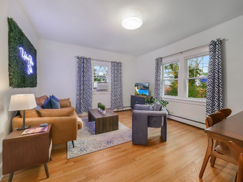 Cozy Mid-Century Modern Suite, Hudson River/Mt Beacon Views - Photo 9