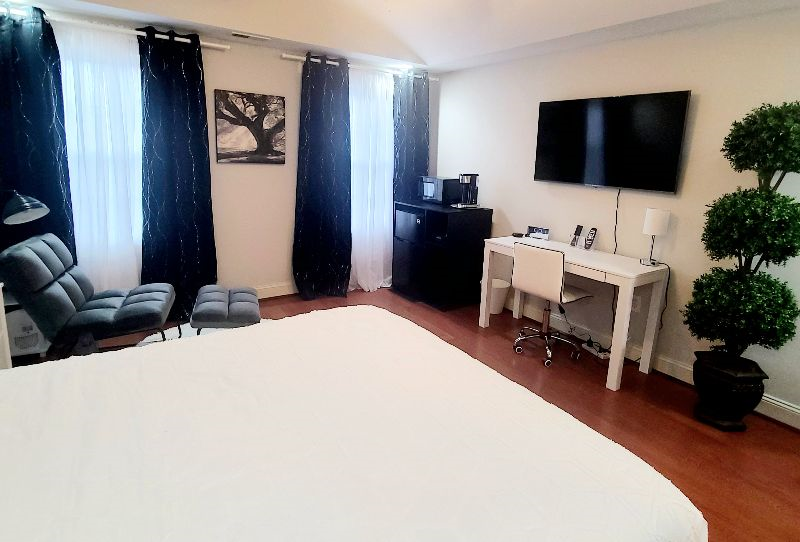 Spacious Hopkins Ensuite - Free Off-Street Parking - Photo 10