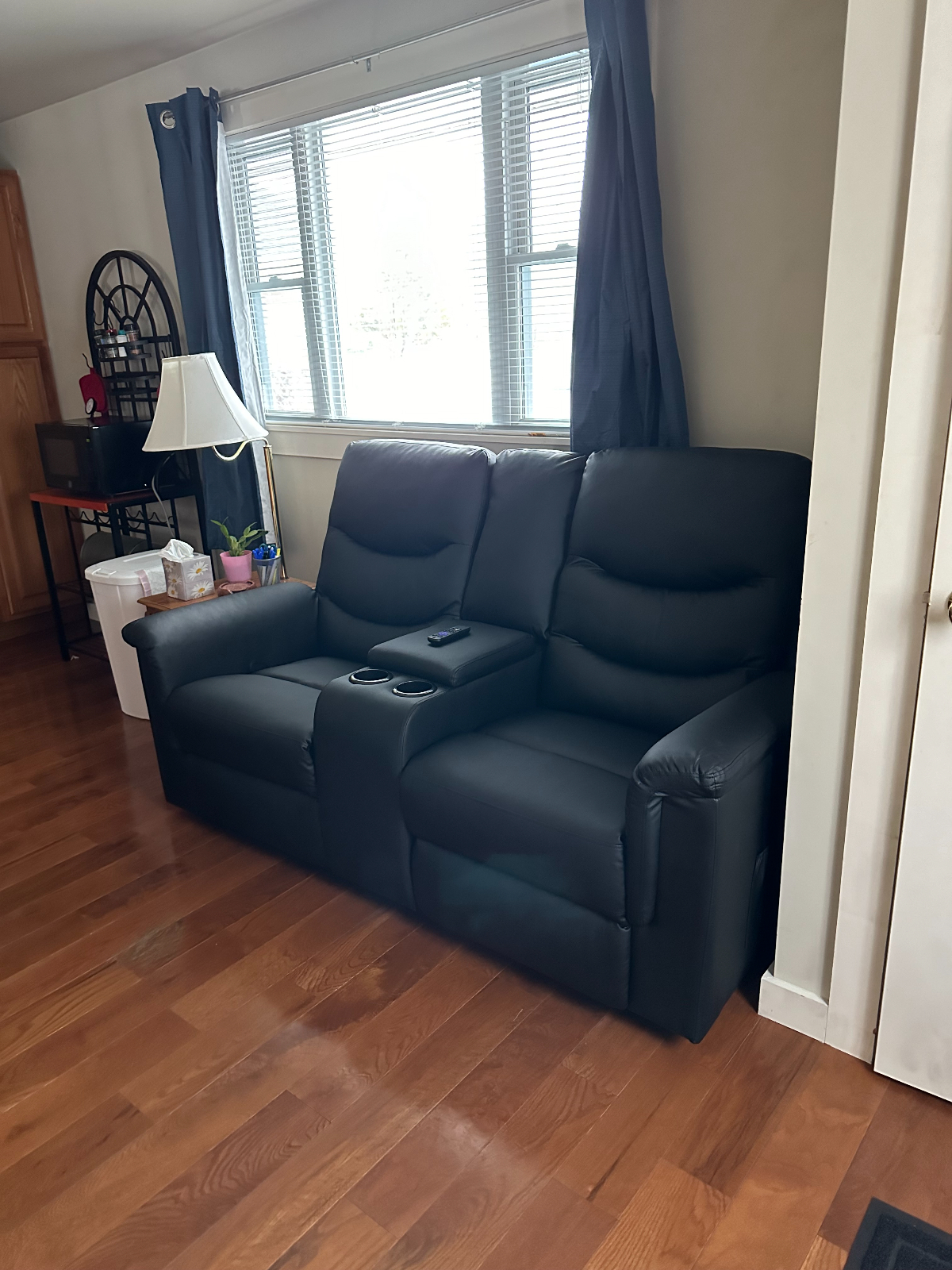 One Bedroom Apartment - Photo 3