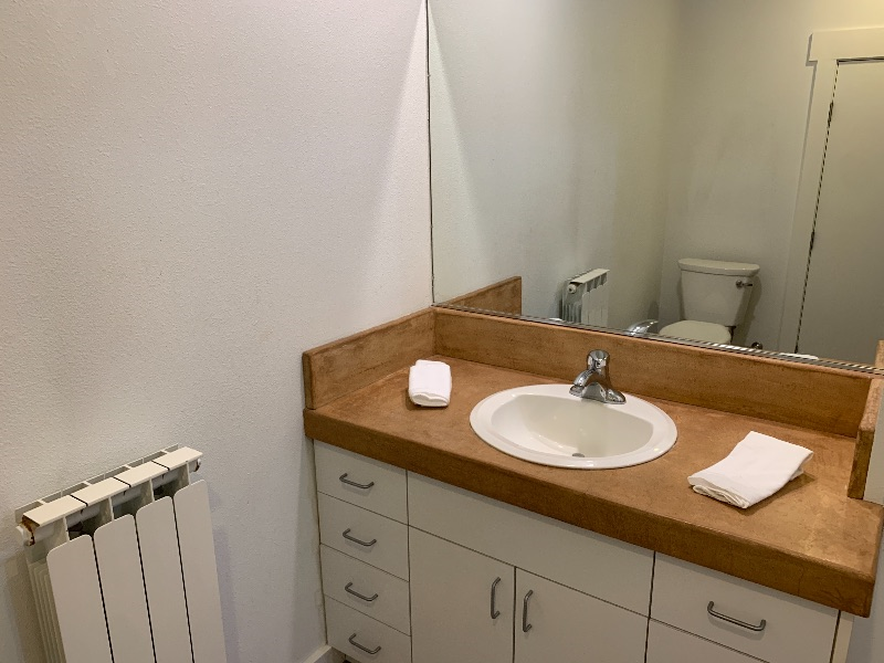 Modern Comfortable Studio In Bend - Photo 6