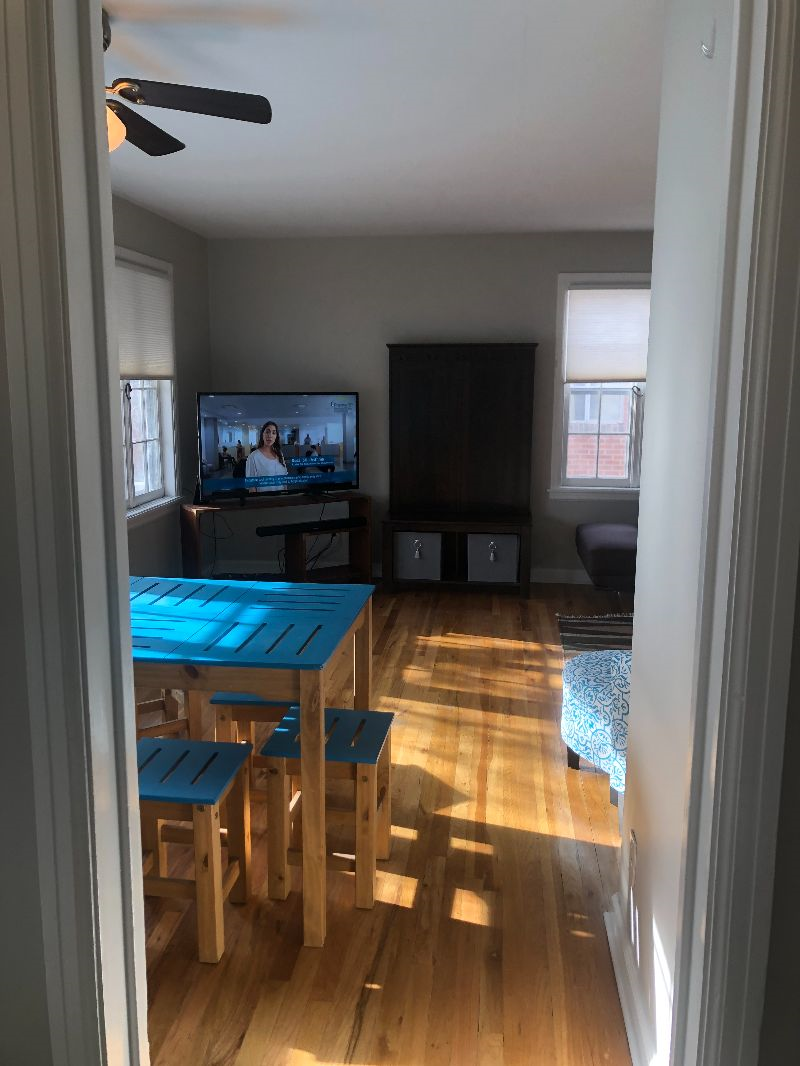 Sweet Apt near Frontier Park - Photo 6
