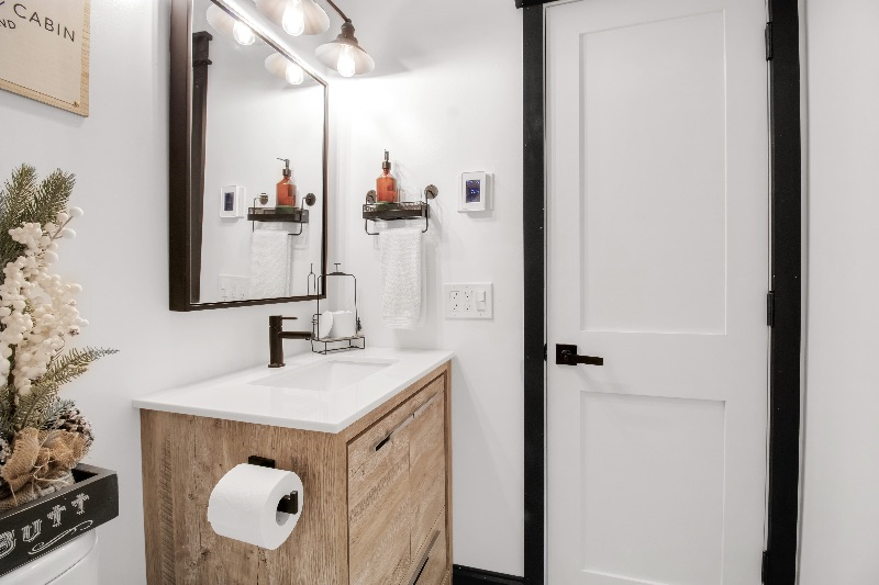 Modern 1+bd/2br Condo less than 1 mile from Medical Campus - Photo 11