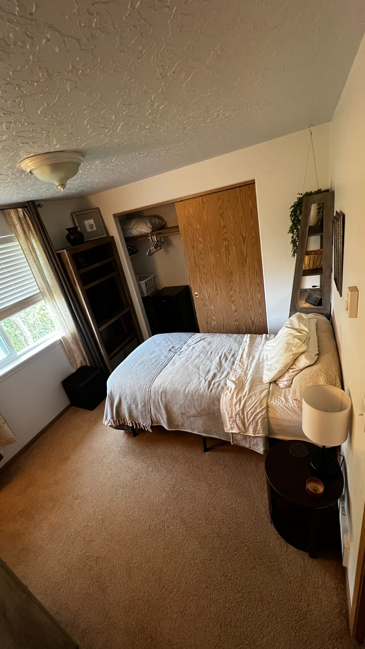 Serene Room Rental Center of Newport