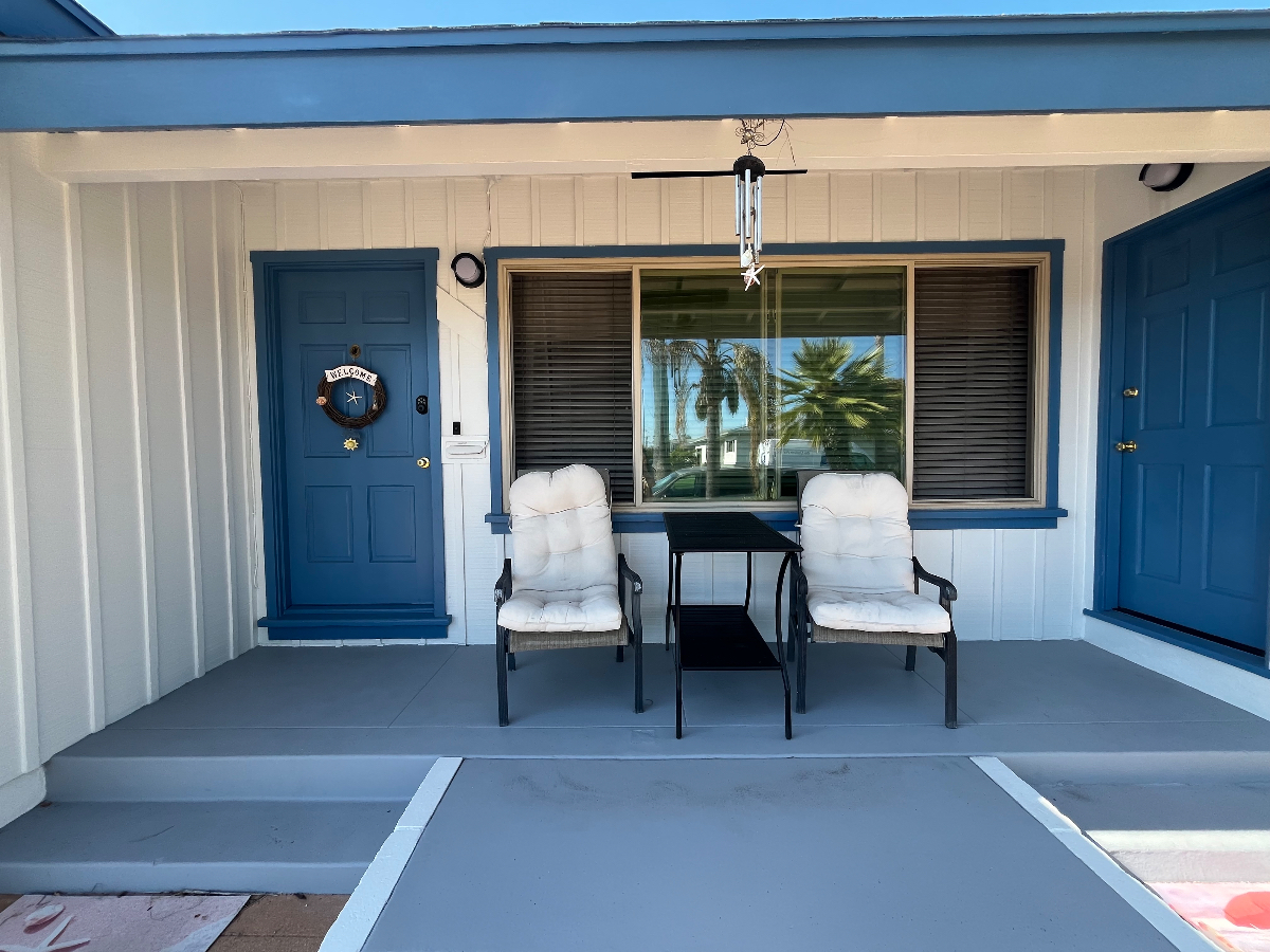 ZEN DEN BEACH BUNGALOW IN QUIET, PEACEFUL COLLEGE NEIGHBORHOOD - Photo 3