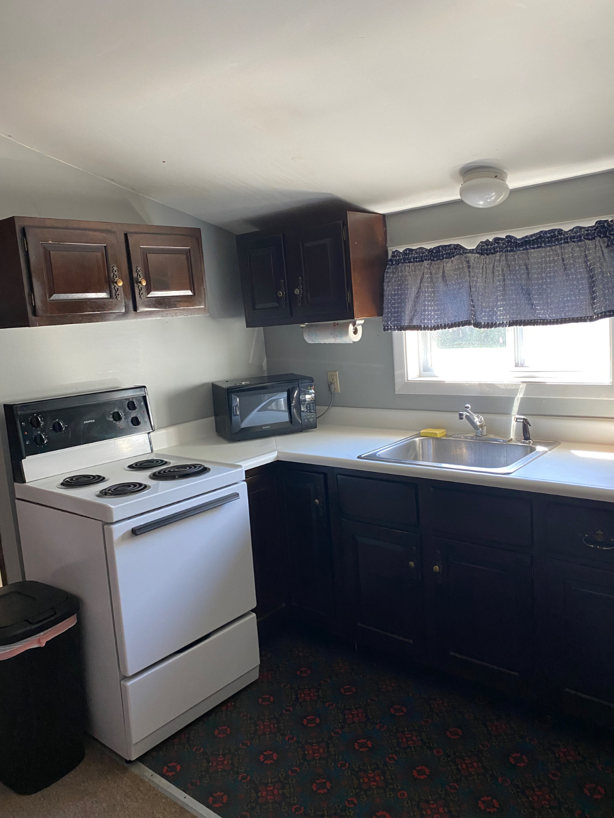 Apartment Furnished 5 Rutland, VT - Photo 10