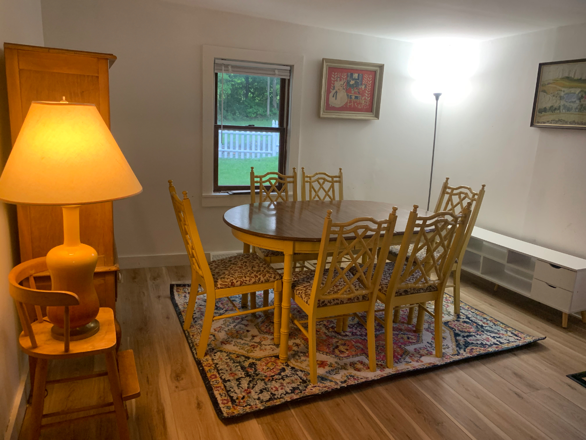 2 bdrm House with backyard-Close to UVM-Dog Friendly - Photo 4
