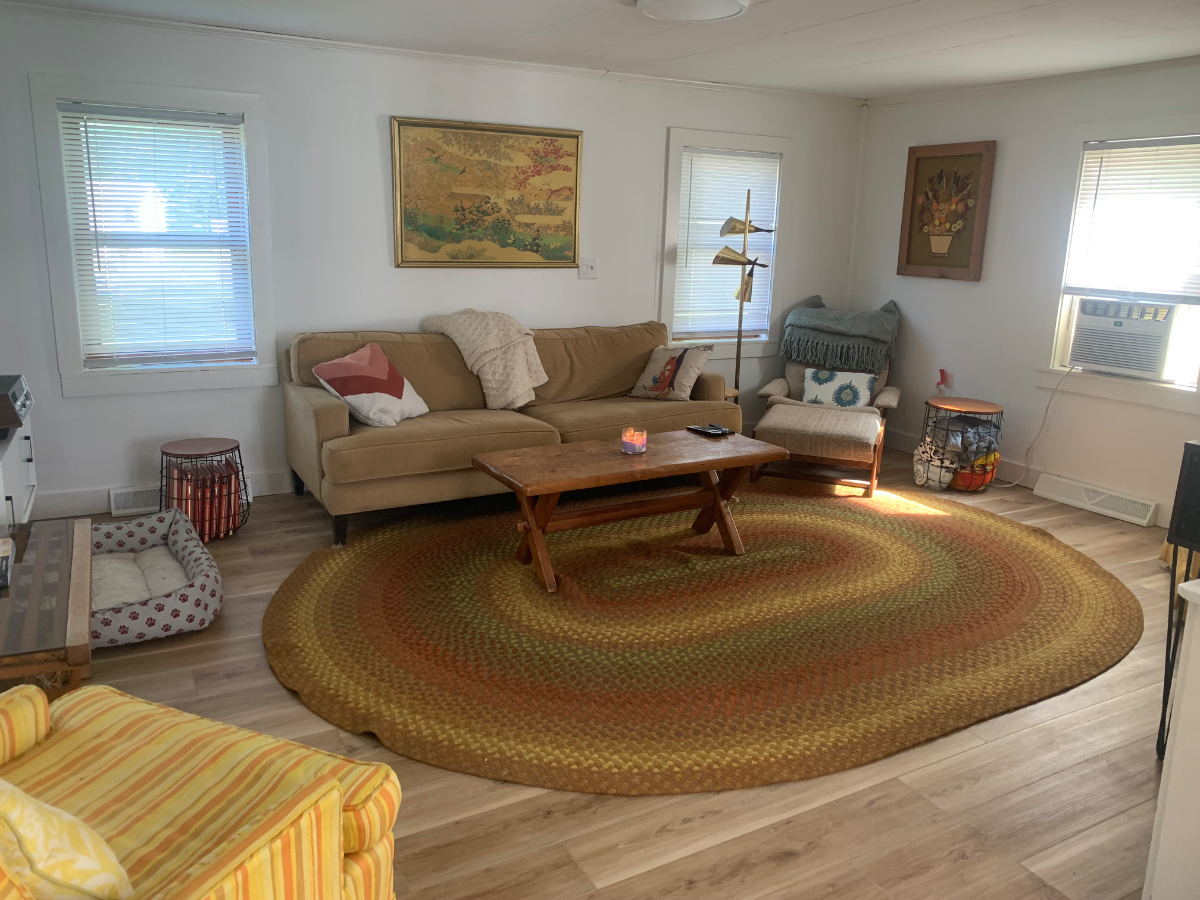 2 bdrm House with backyard-Close to UVM-Dog Friendly - Photo 3