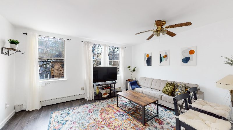 Bright Spacious 2 Bedroom Brooklyn Close to Subway and Amenities - Photo 1