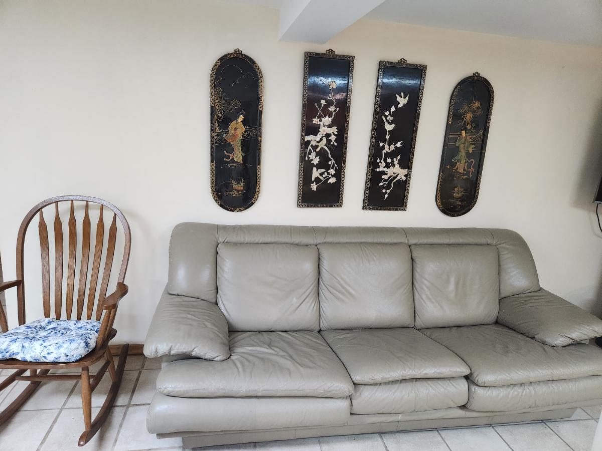 Beautiful unit in quiet neighborhood- close to multiple hospitals - Photo 2
