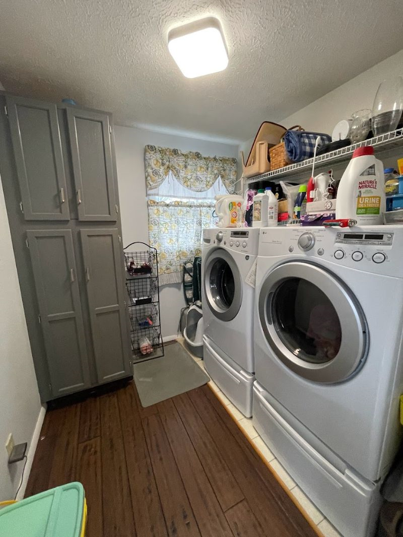 Fully furnished house-Master Suite w/private bath - Photo 10