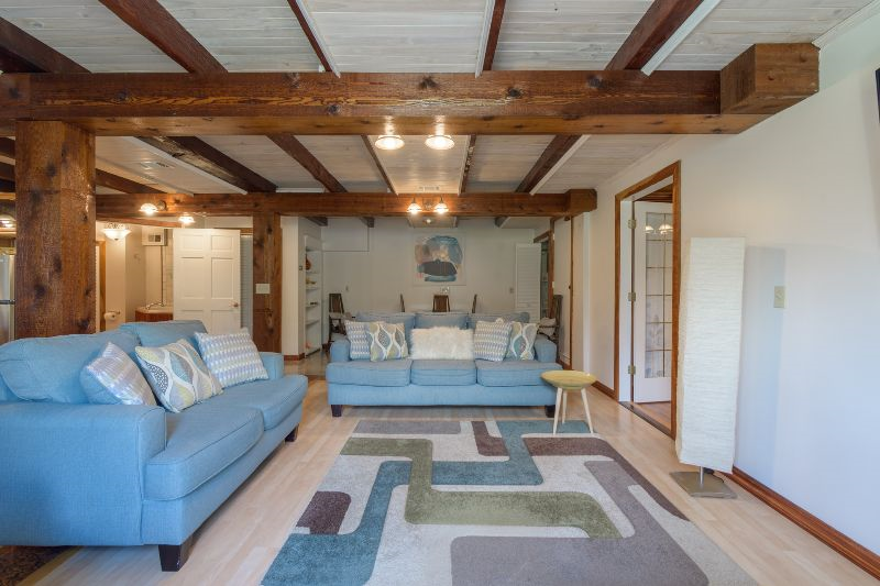 Comfy Stay in Historic Barn - Photo 4