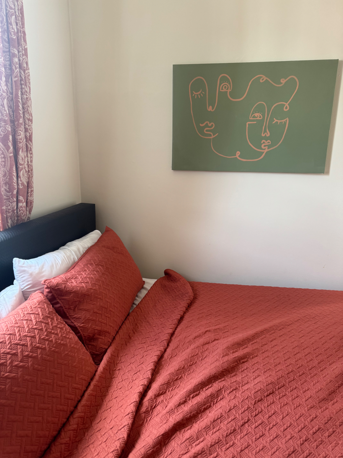 3 bed, dog friendly, Quiet Neighborhood - Photo 3