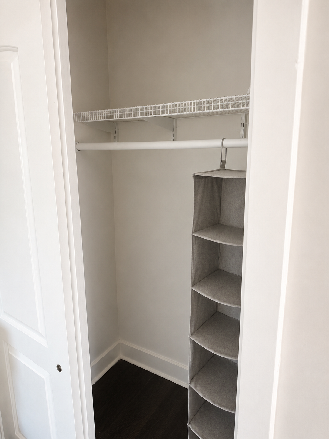 3 bed, dog friendly, Quiet Neighborhood - Photo 6