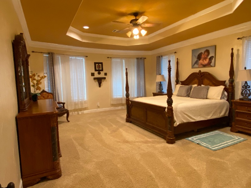 Master Bedroom 1 - Photo 6
