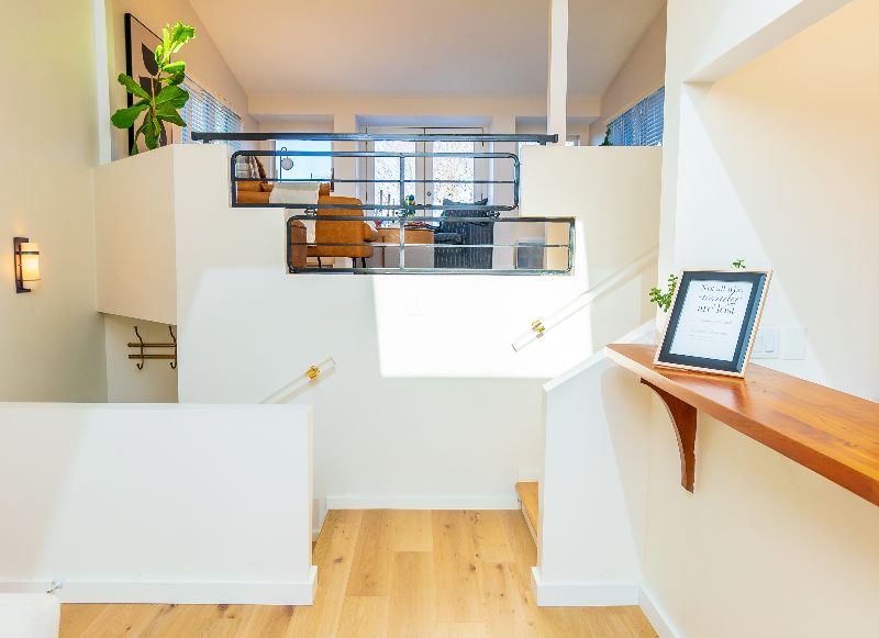 Modern Lux Villa with Amazing Views and Fireplace/ Pet Friendly - Photo 5