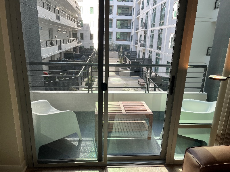 Fully furnished Luxury Condo, Designated Workspace, Walk to Everything - Photo 3