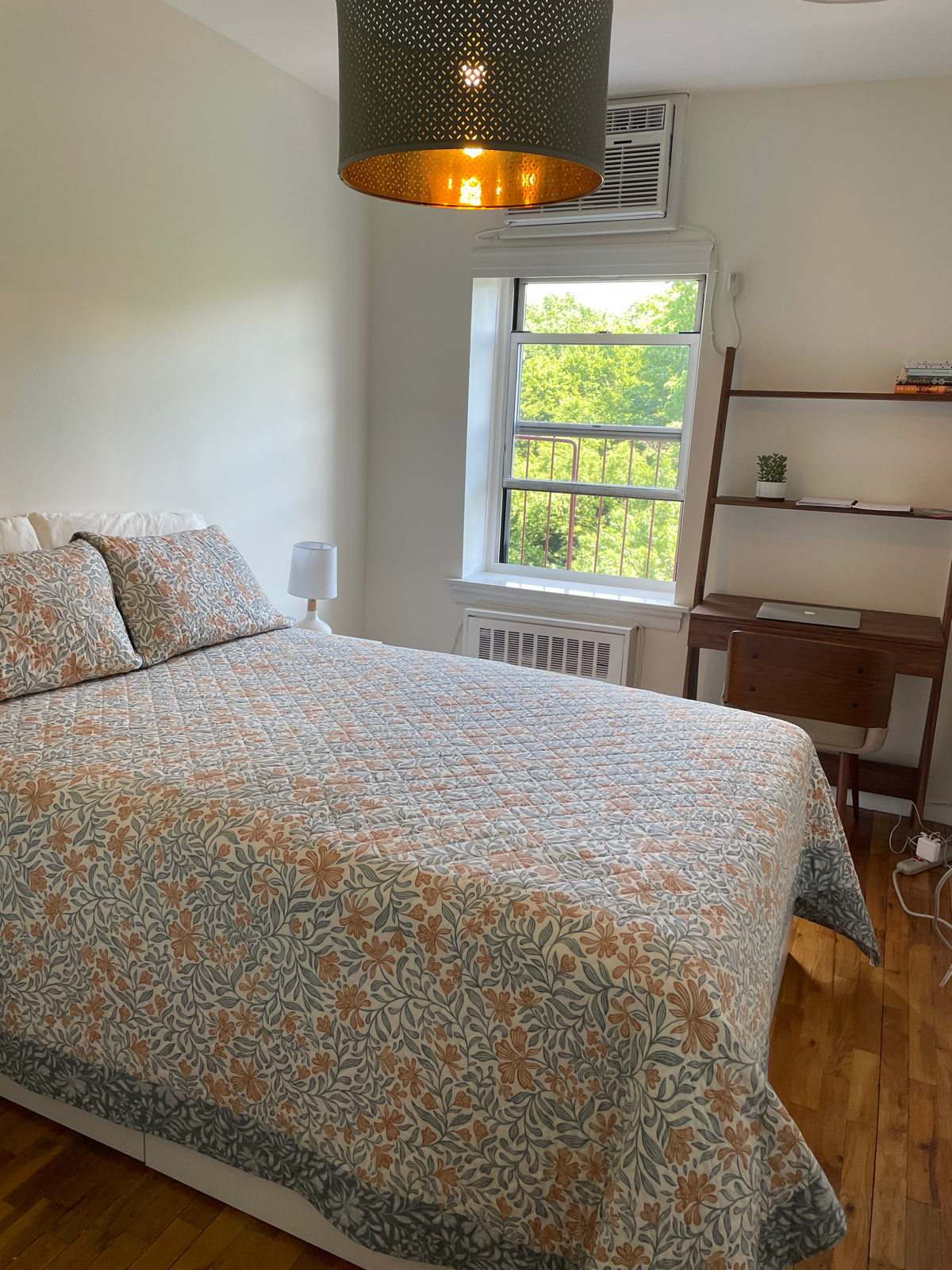 RELAXATION AND CONVENIENCE ON CENTRAL PARK WEST - Photo 8