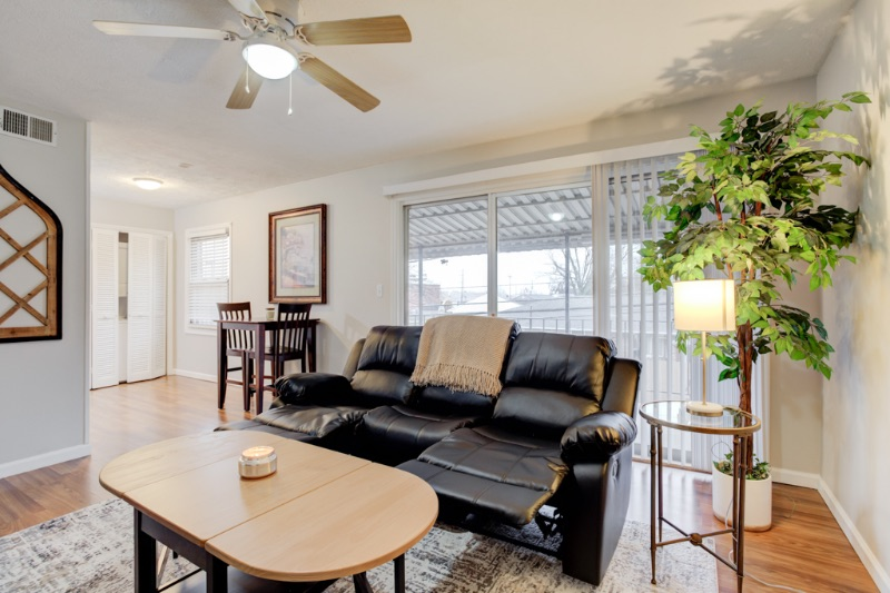 Cozy Two Bedroom Apartment