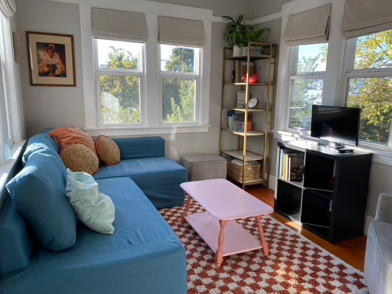 Quiet Private Home with Expansive Views - Photo 1