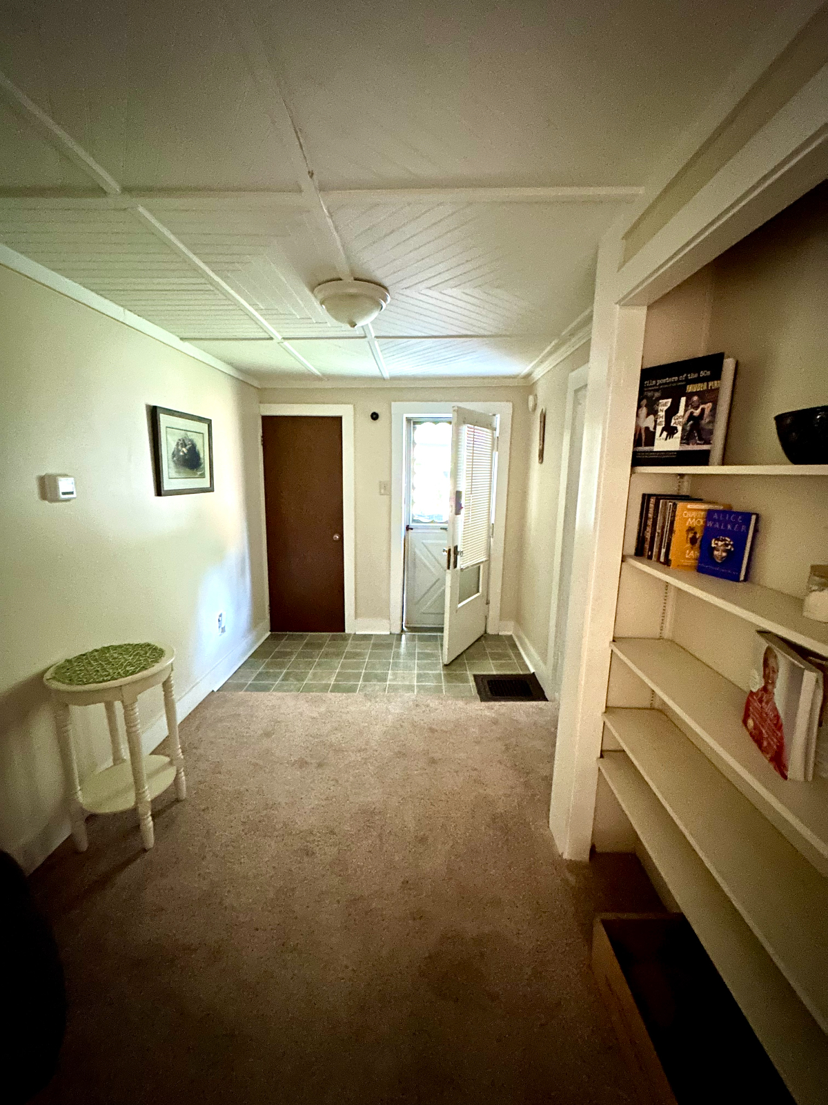 Charming 1 BR Short Walk to Downtown Glens Falls - Photo 3