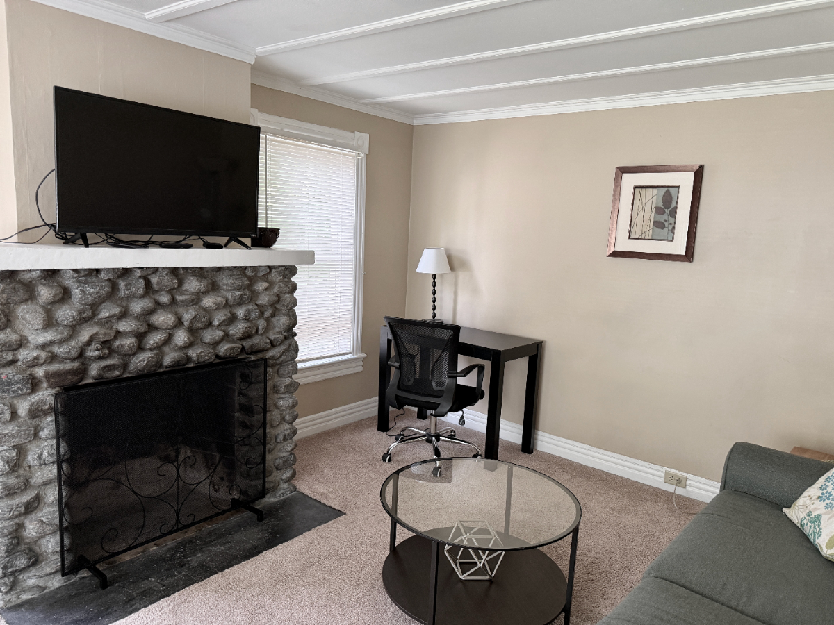 Charming 1 BR Short Walk to Downtown Glens Falls - Photo 7