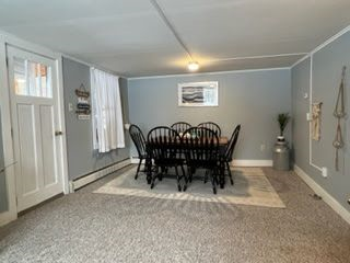 Lakefront 3 Bedroom Rental - Photo 2