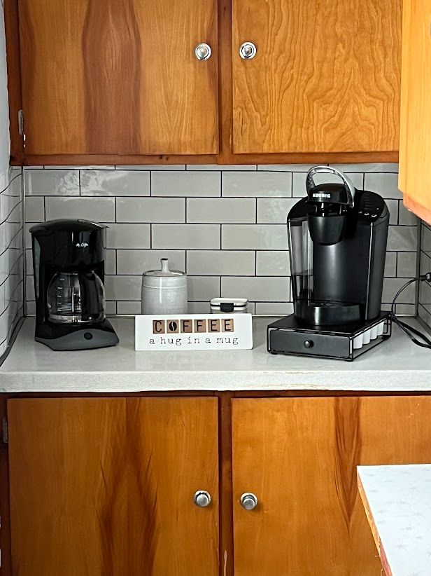 Lakefront 3 Bedroom Rental - Photo 4