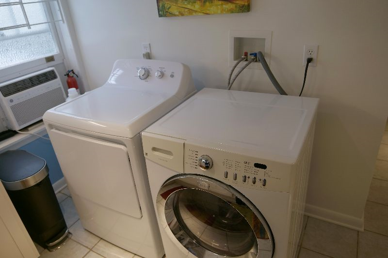 Private Apartment in Quiet Uptown Neighborhood - Photo 12