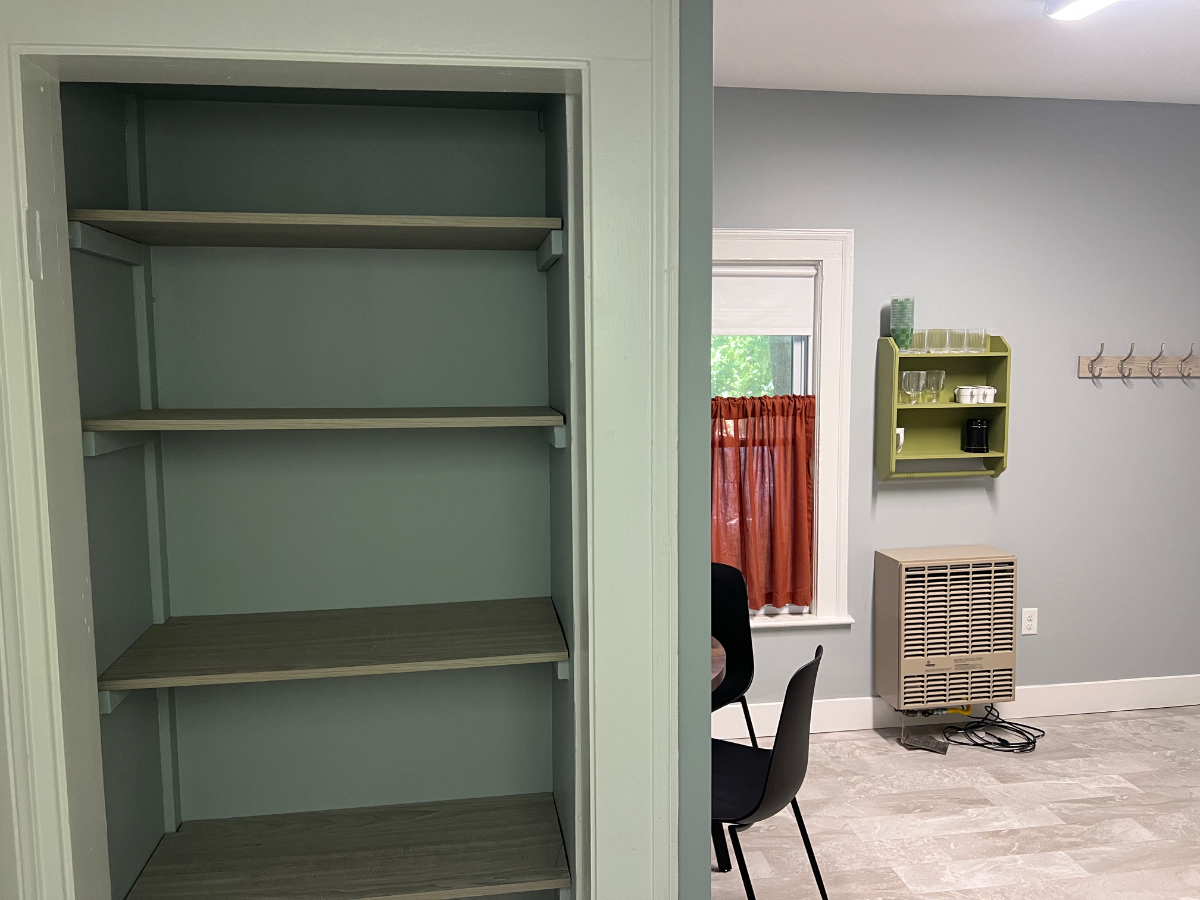 Large one bedroom apartment in the South End - Photo 9