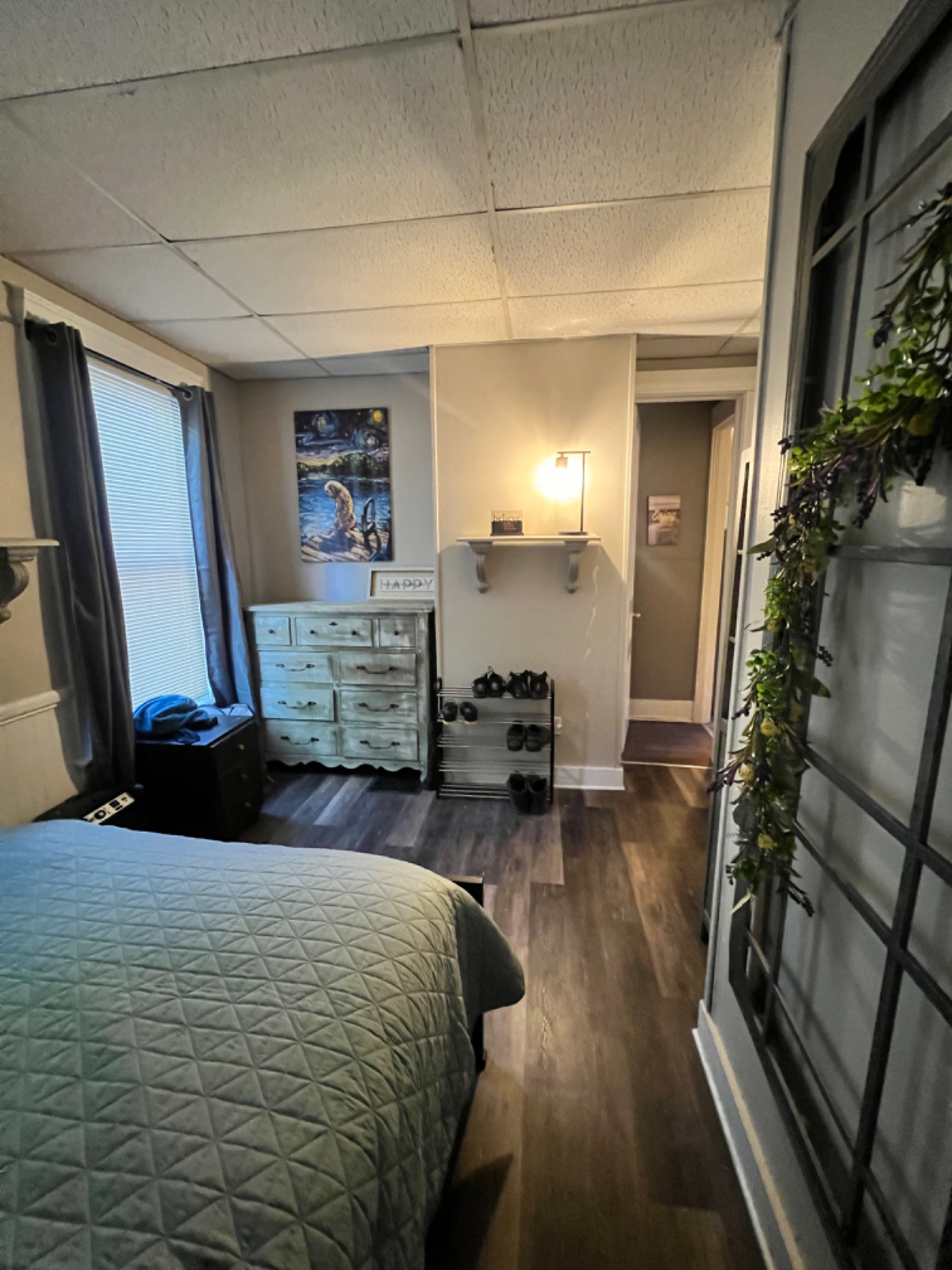 1BR/1BA Furnished | 7 min URMC, 5 min Highland | All Utilities Included | Office, Parking, Laundry - Photo 11
