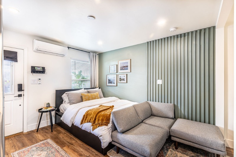 (ab)Normal Heights Studio