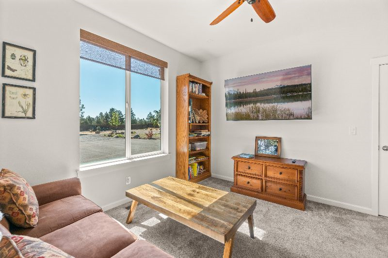 Brand new 3 Bedroom 2 Bathroom house in a fantastic location - Photo 2
