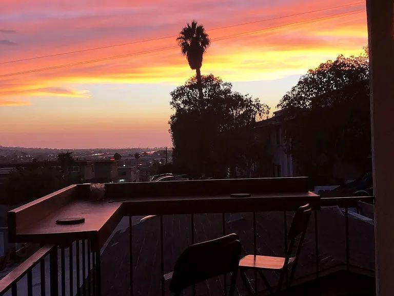 Luxury Condo, 2BR - Balcony, Washer/Dryer, Pets OK - Photo 1