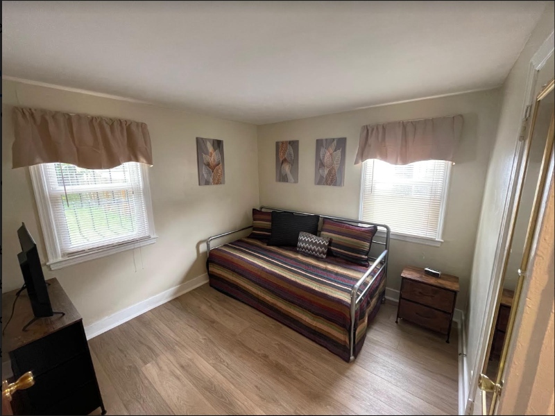 Affordable 2 bedroom house in Buffalo - Photo 11