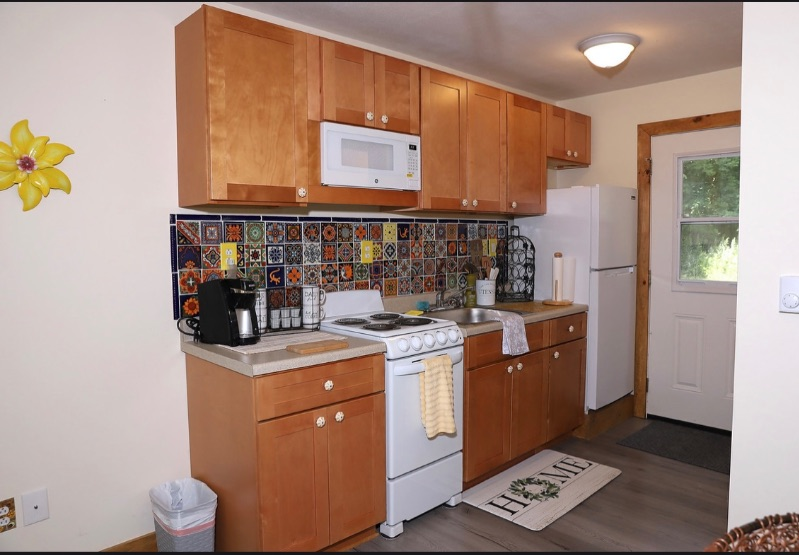 Quiet Studio In-law Suite near Syracuse Hospitals - Photo 7